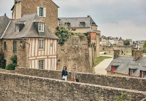 Appartamento Le Sympat - Appart Centre Historique Saint-Patern Vannes